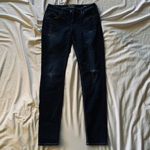 SZ 27 Silver Distressed Boyfriend Skinny Jeans